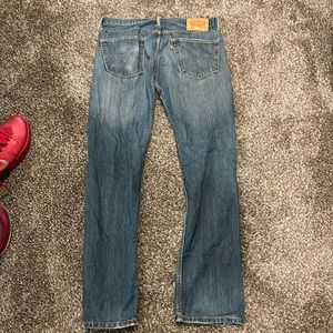 Mens Levi jeans 33x32